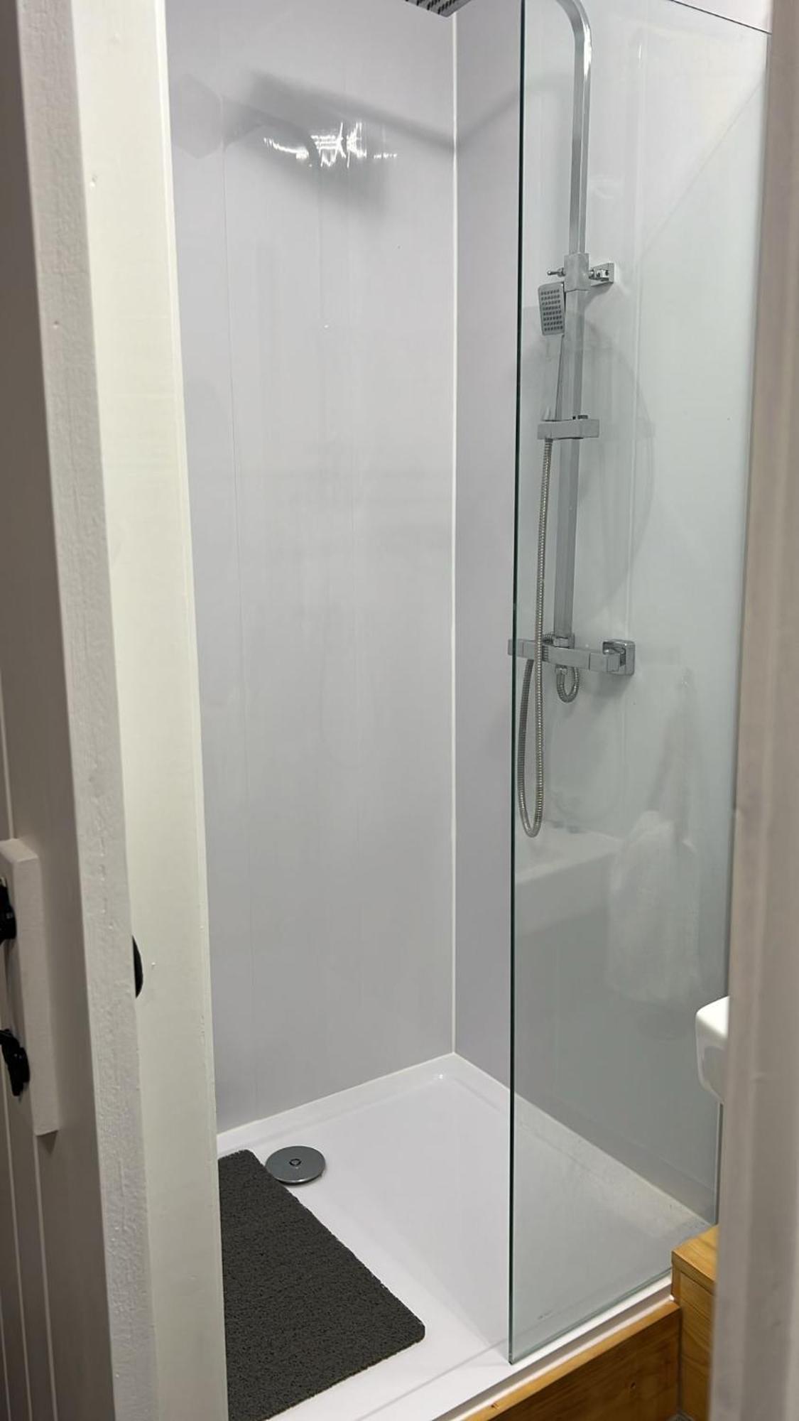 Woolaway Hotel Тонтън Екстериор снимка